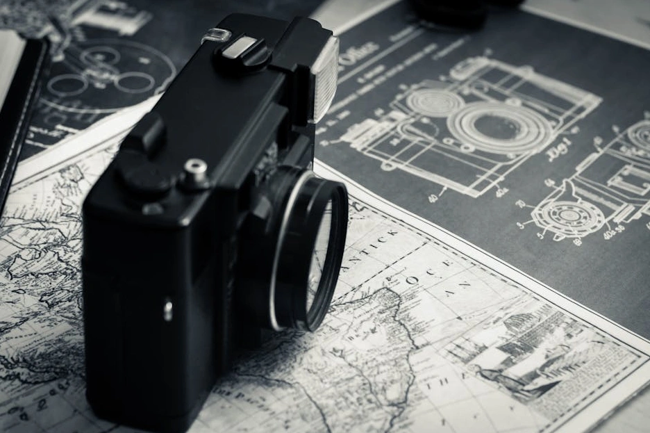 Futuristic schematic of a next-generation aircraft engine glowing with blue light.